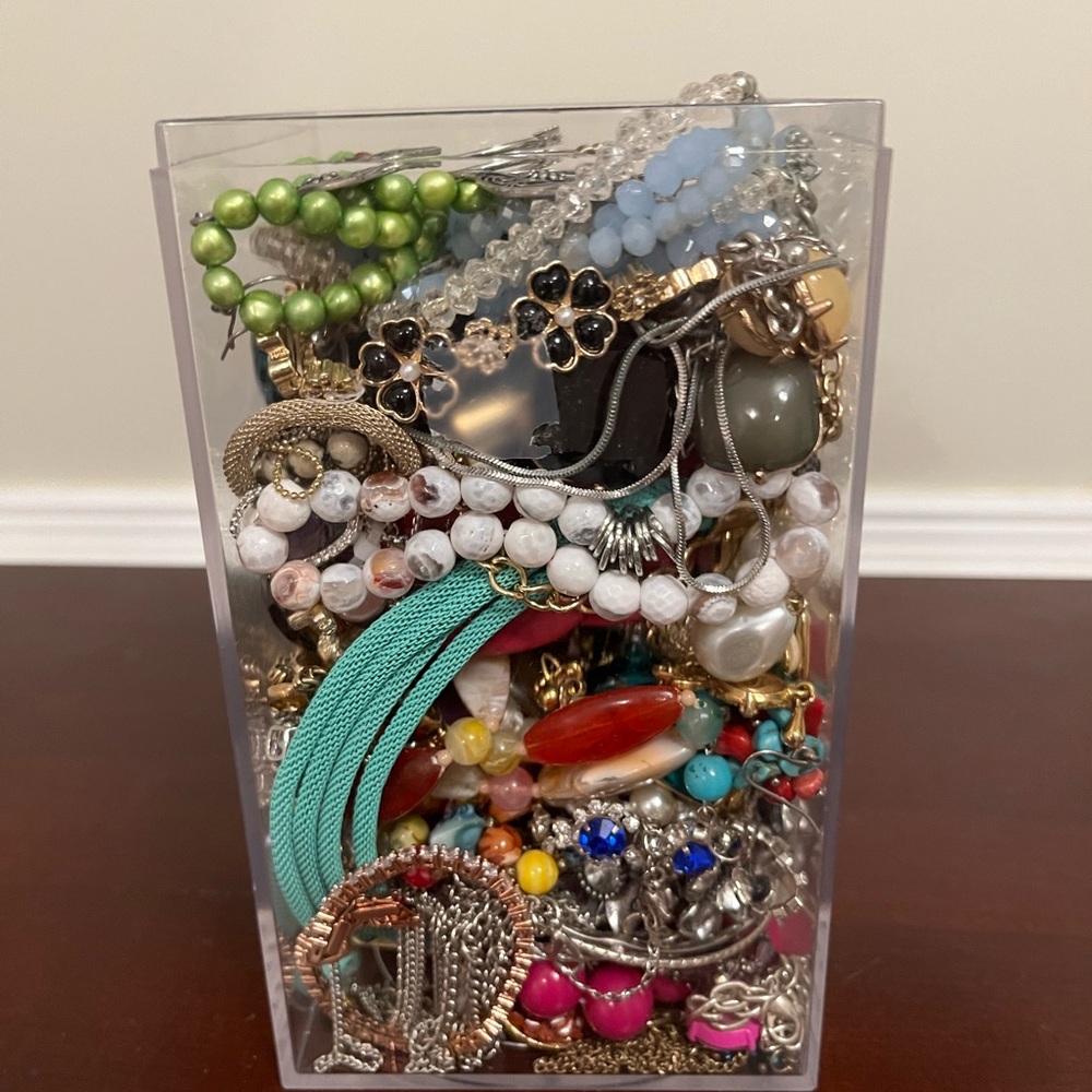 Vintage to Modern Jewelry Jar #AB 38